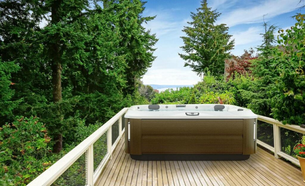 jacuzzi hot tub manitoba